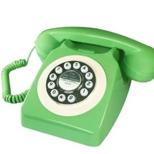 Retro telephone ☎️ home phone green